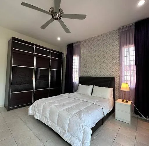 Ipoh Luxury Spacious Corner Home