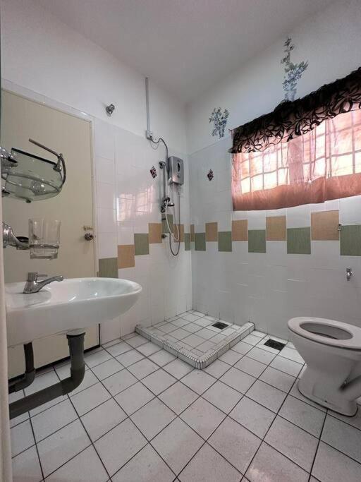 Luxury Spacious Corner Ipoh